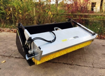 Land Care Machinery Cherry Products X-Form Bucket Brush